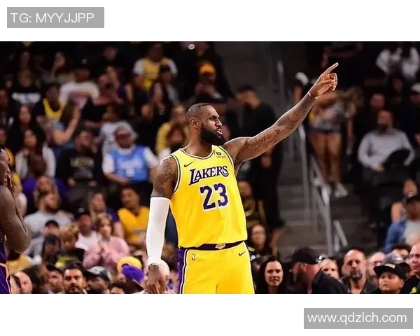 湖人击败勇士，取得五连胜，詹姆斯砍下三双表现引爆全场
